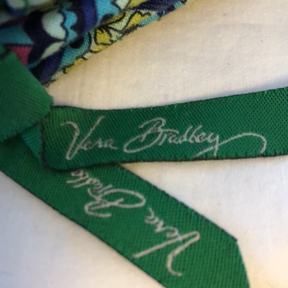 Vera Bradley cross body wallet with multiple compartments. OS - Picture 4 of 4